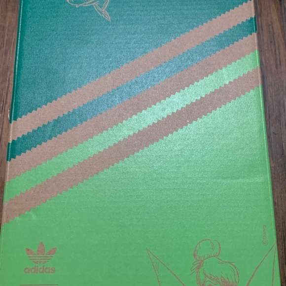 NEW MEN'S ADIDAS ORIGINALS DISNEY PETER PAN STAN SMITH SHOES ~ US 9.5 - Picture 15 of 15